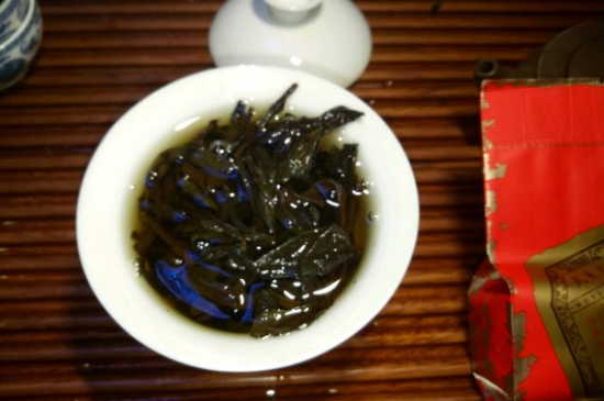 肉桂可以用紫砂壺沖泡嗎，紫砂壺能泡武夷巖茶肉桂用嗎？
