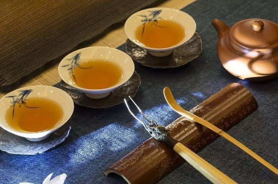哪些茶適合泡功夫茶，功夫茶應(yīng)該配什么茶葉