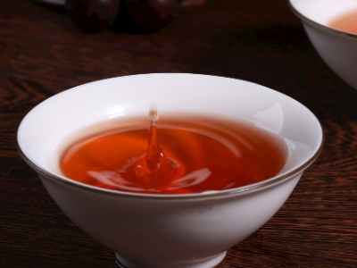 女人長期喝紅茶好不好，女人喝紅茶的功效