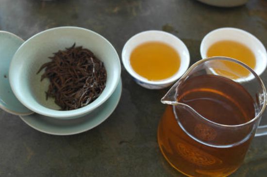 蜂蜜紅茶禁忌，喝蜂蜜紅茶的功效與禁忌