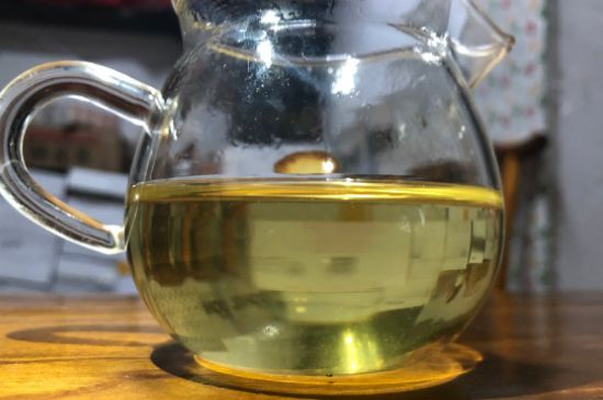 香精茶喝多了會怎么樣，茶葉加香精有什么害處？