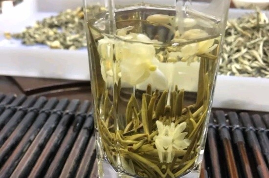 茉莉花花茶能煮嗎，喝茉莉花茶適合煮好還是泡好？