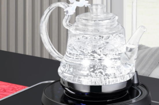 煮茶器和養(yǎng)生壺有什么區(qū)別，養(yǎng)生壺跟煮茶器哪個(gè)實(shí)用好用？