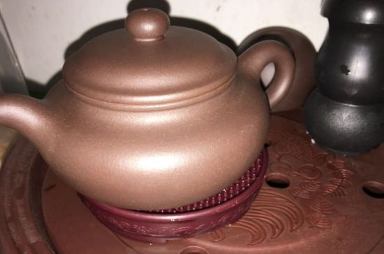 生普洱茶用什么泥料的紫砂壺，最合適生普的紫砂泥料
