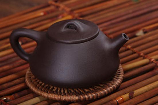 本山綠泥壺適合沖泡什么茶，紫砂壺本山綠最適合什么茶？