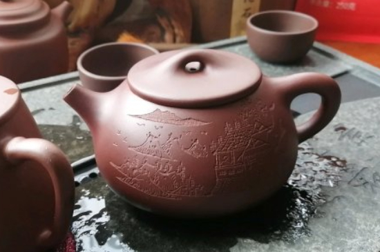 紫砂開壺和不開壺的區(qū)別，<a href=http://www.gangofyouth.com/chaju/zisha/ target=_blank class=infotextkey>紫砂壺開壺</a>的正確方法及開壺建議