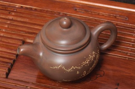 坭興陶主要泡什么茶，廣西坭興陶壺適合泡哪些茶？