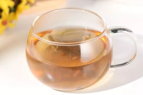 菊花茶的最佳搭配有哪幾樣，菊花茶和什么搭配喝效果好？