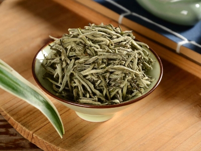 白茶煮好還是泡好喝，老白茶是泡還是煮？