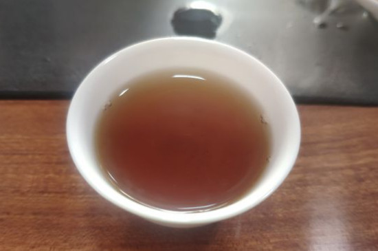 大紅袍煙熏味是好茶嗎，能不能喝對人體有壞處嗎