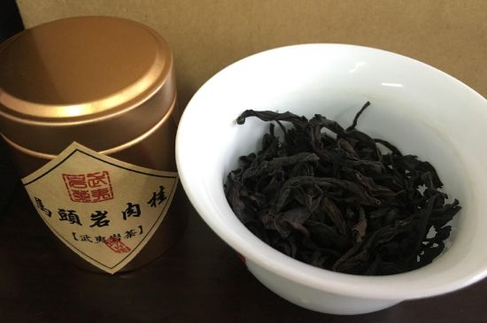 拼配的馬頭巖肉桂，還配叫馬肉嗎？請叫它“馬頭巖大紅袍”