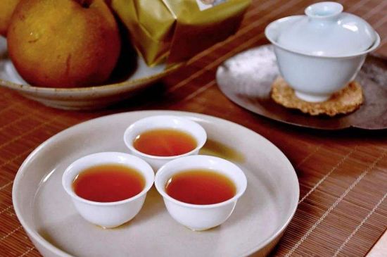 為什么喝巖茶看不起別的茶，喝巖茶的看不上所有茶類？