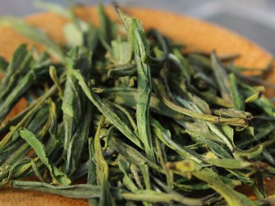 霍山黃芽什么時(shí)候喝最好，霍山黃芽適合什么季節(jié)喝