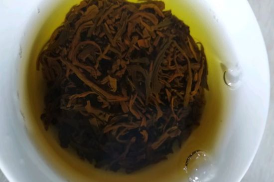 正山小種很細還很黑亮，正山小種越細越好嗎