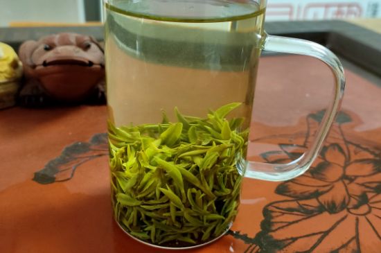 龍井好喝還是毛尖好喝，綠茶是龍井好還是毛尖好？