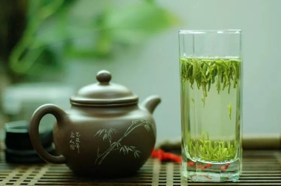 什么綠茶茶葉唇齒留香，哪個(gè)品種綠茶香氣好？