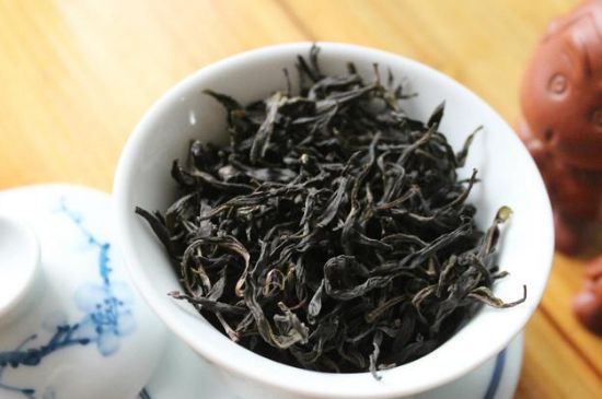鋸朵仔跟鴨屎香哪個(gè)貴，鋸朵子和鴨屎香哪個(gè)好喝？