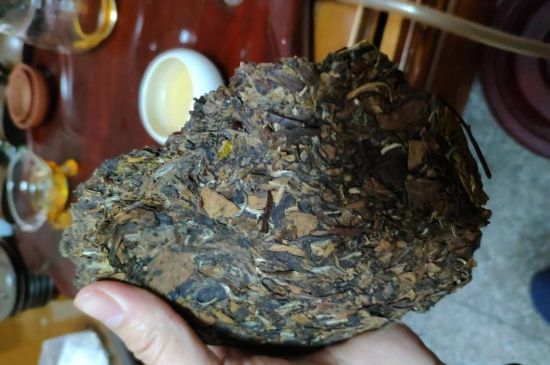 7年壽眉和2年白牡丹哪個(gè)好，老白茶壽眉與白牡丹的口感區(qū)別